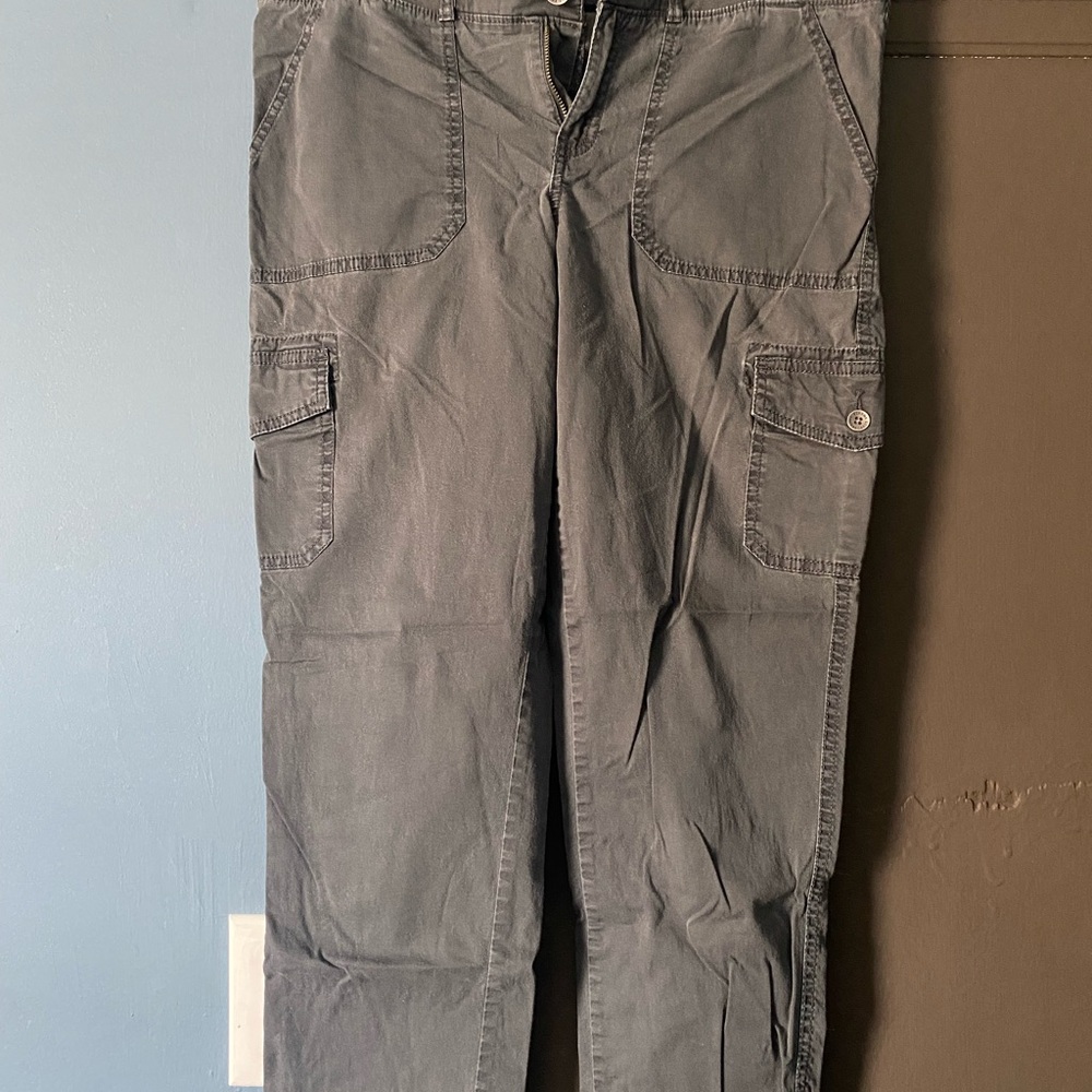 Women’s Gray Cargo Pants
